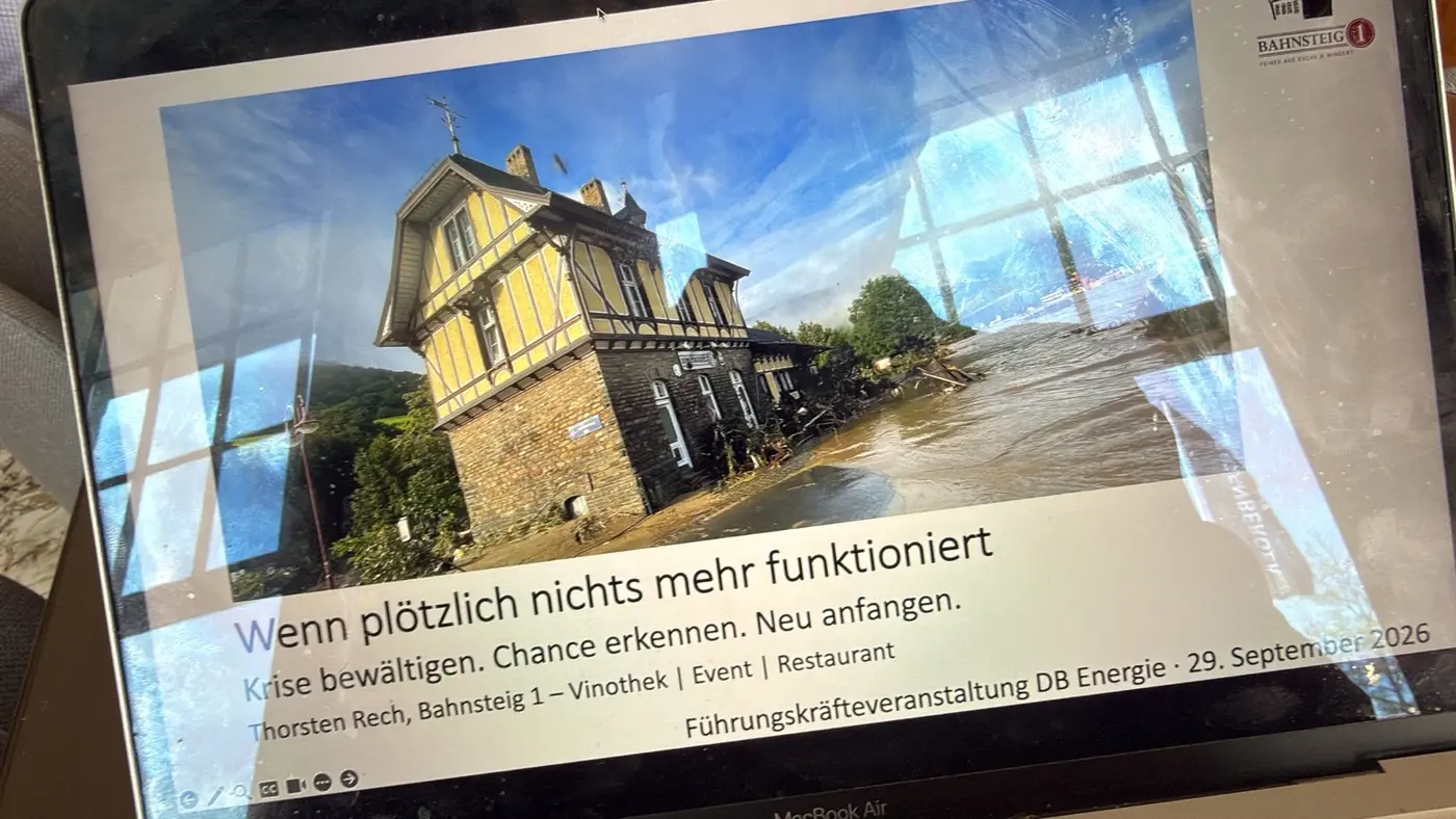 Vortragsfolie zum unternehmerischen Neuanfang nach der Flut